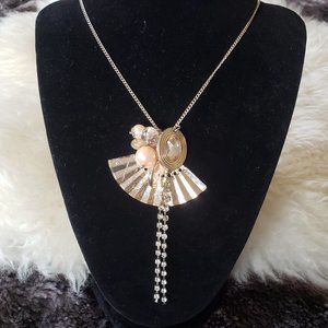 H&M Cute fan and charm pendant necklace! Rose gold and brass tones